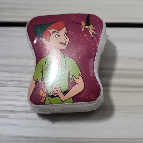 Bicycle Disney Tinkerbell Playing Cards, Tin Box Keyring, Sour Candy Tin & Towel - Picture 3 of 9
